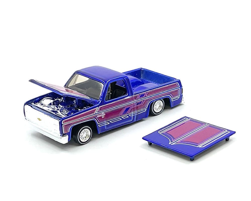 Maisto 1:64 1987 Chevrolet 1500 Lowriders – Metallic Blue – Design Lowriders – MiJo Exclusives Limited Edition 3,600 Pieces