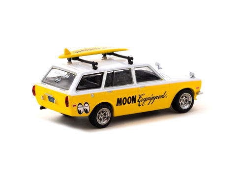 Tarmac Works 1:64 Global 64 Datsun Bluebird 510 Wagon Mooneyes Moon Equipped with Surfboard