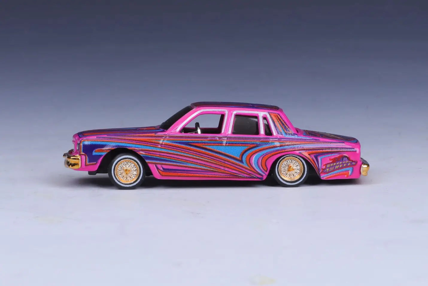 Maisto 1:64 Weekend Wheels Exclusives Chevrolet Caprice Lowrider